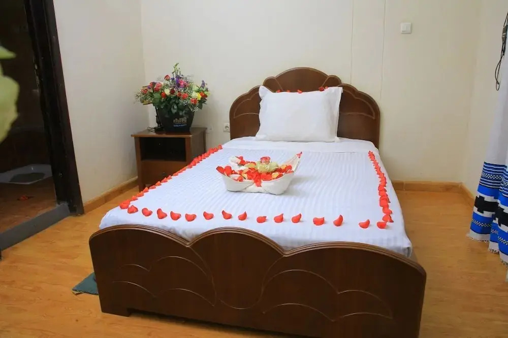 Mora Heights Hotel