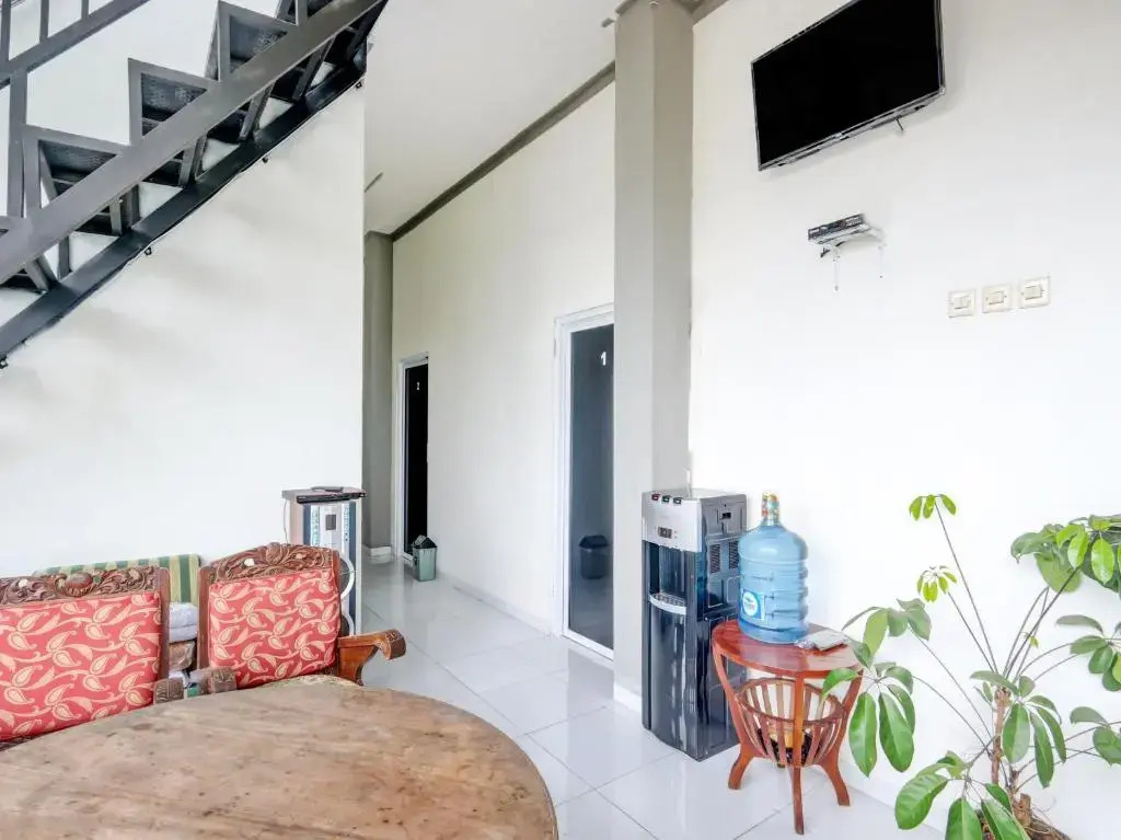 OYO 90517 Homestay Wonosobo Asri