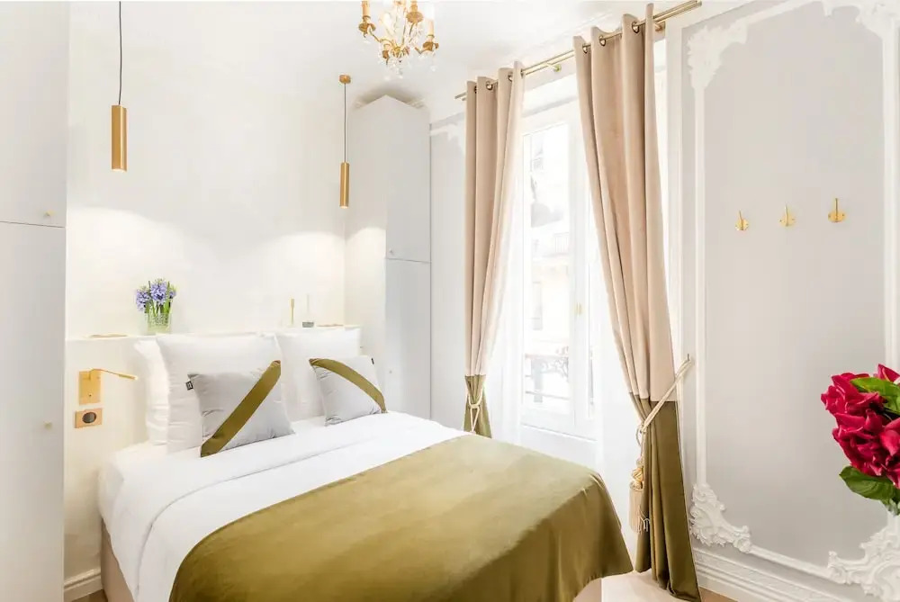 Luxury & Spacious 5 Bedroom 3 Bathroom Notre Dame