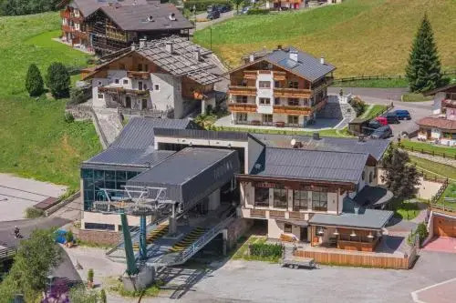 Apartments Edera