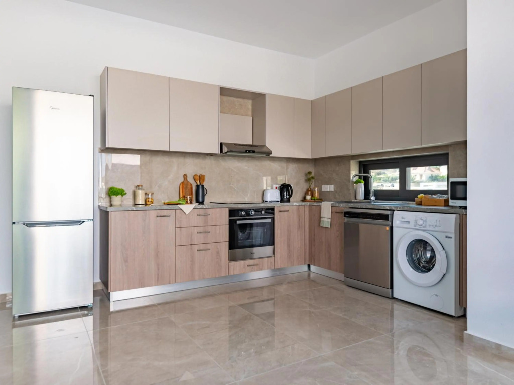 Sanders River Plaza, Smart 2 Bedroom Apartment With Terrace