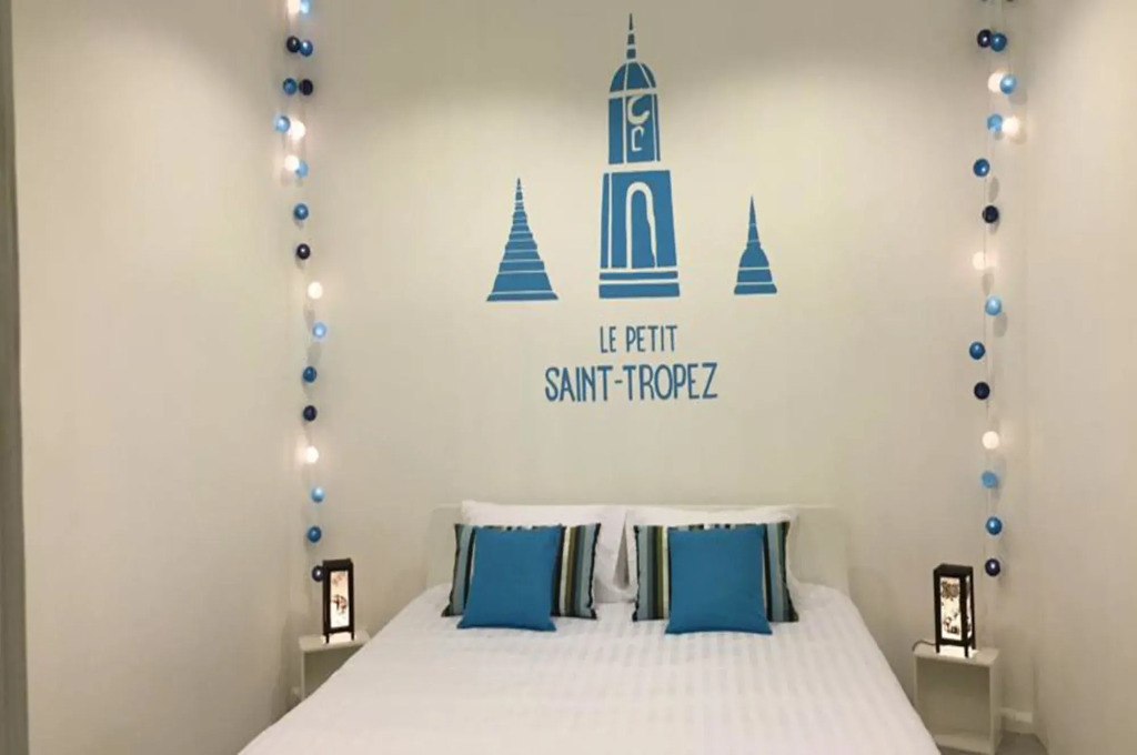 Le Petit Saint Tropez Beach Resort Khanom
