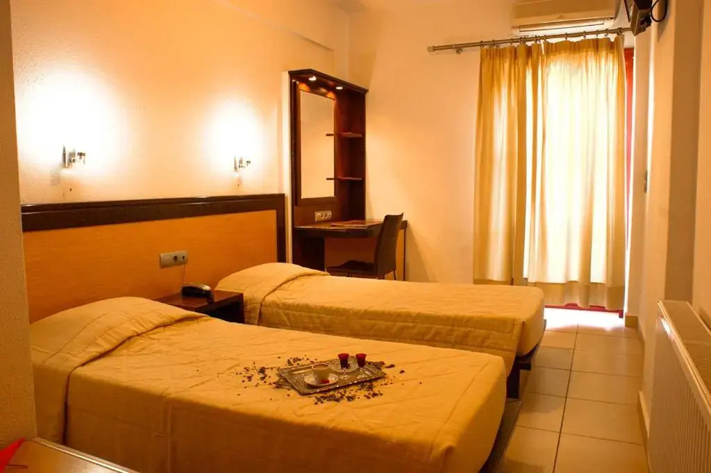 Aposperides Hotel