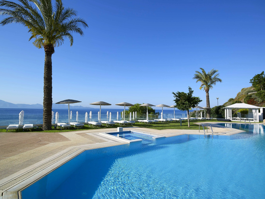 Dimitra Beach Hotel & Suites