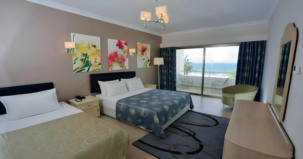 Jasmine Court Hotel