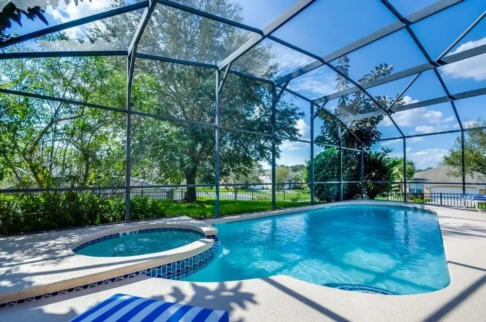 Amazing House! - Emerald - 2696LIC