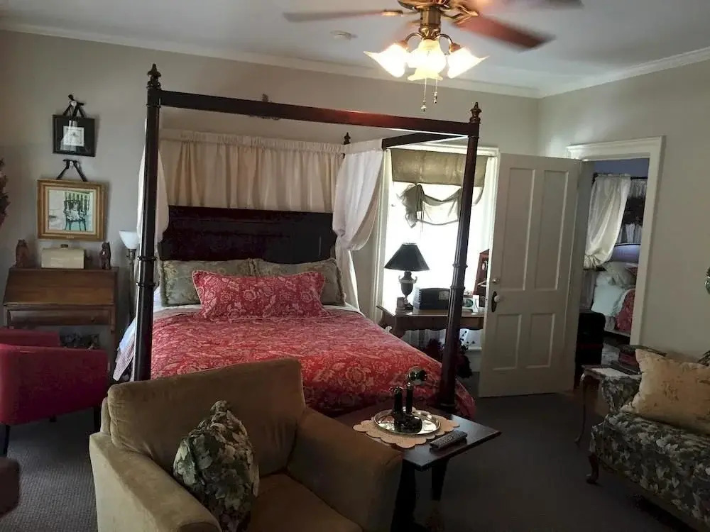 Thornton House Bed and Breakfast