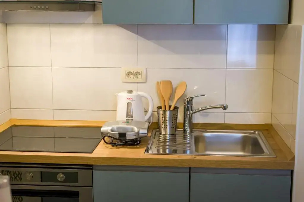 Ema 2Br Apt. In Old Town Centre