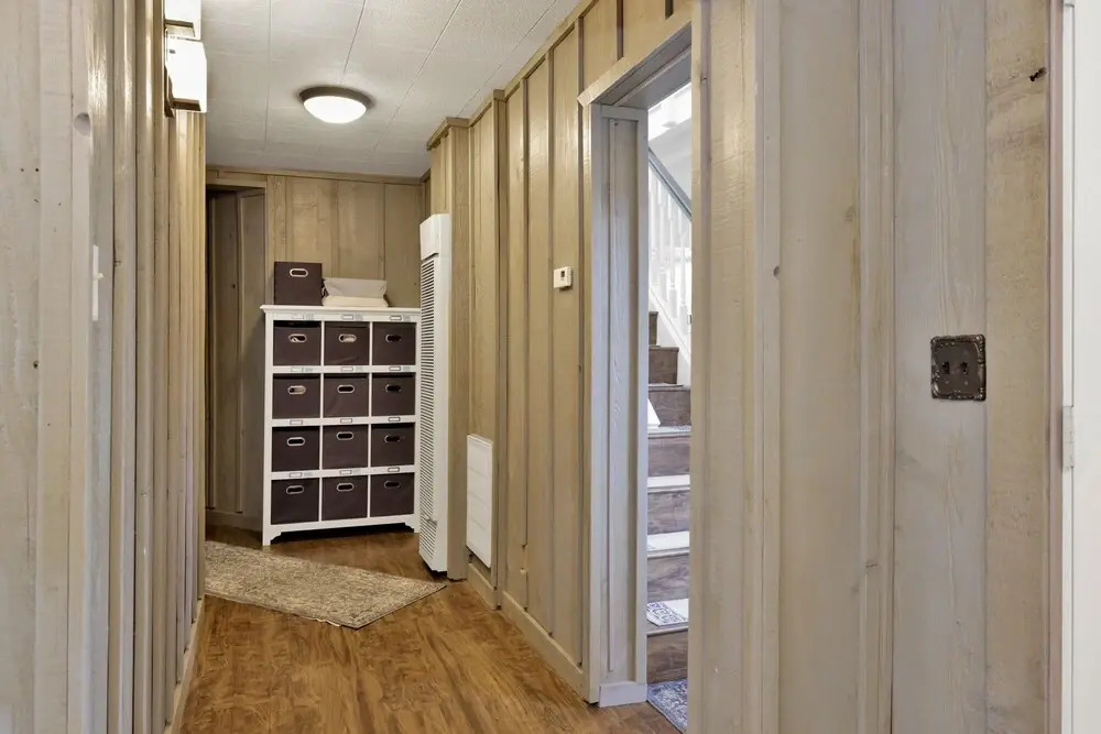 2173-north Shore Chalet 4 Bedroom Home by RedAwning