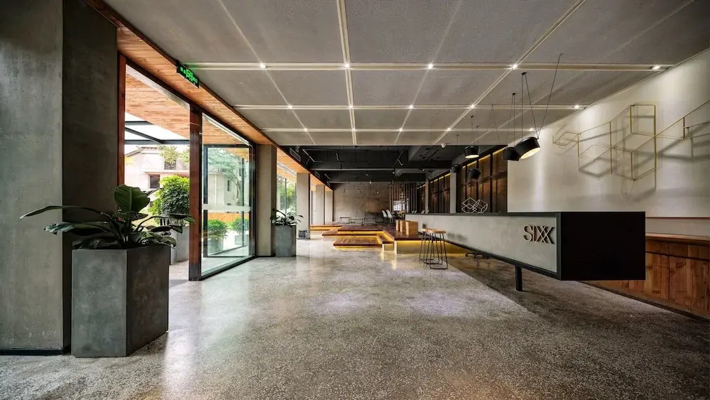 Zhangjiajie Yu Realm Hotel - Ancient Charm - Modern Luxury - Your Perfect Journey - A single pick-up or drop-off