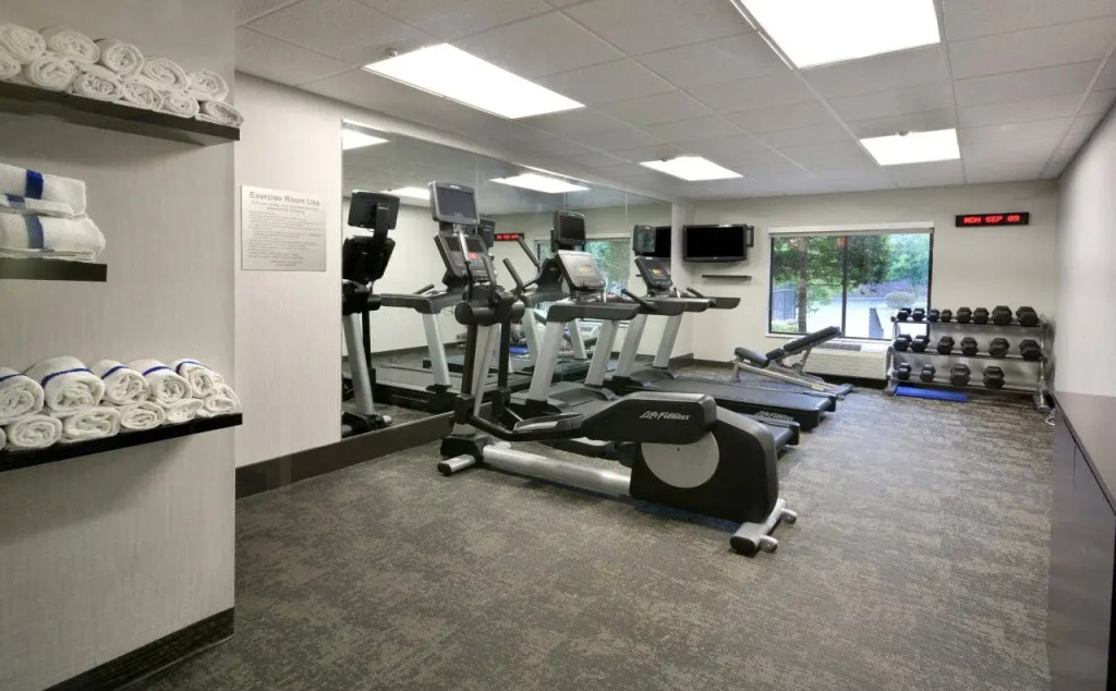 Fairfield by Marriott Inn & Suites Charlottesville North