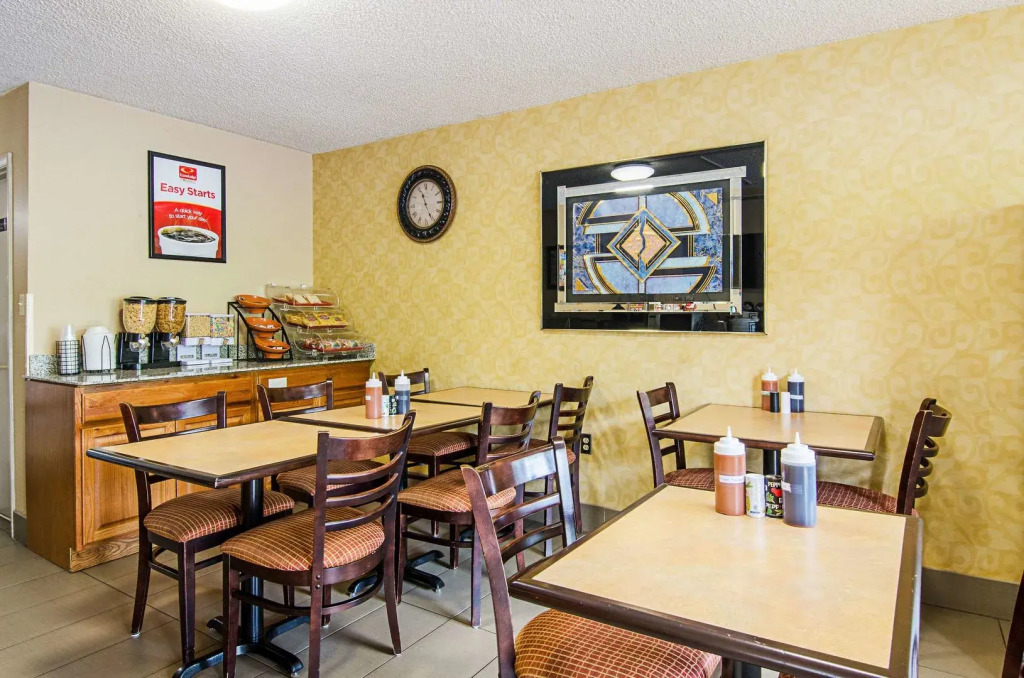 Brentwood inn & Suites - Lynchburg