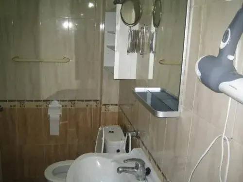 Flipper Top Suites