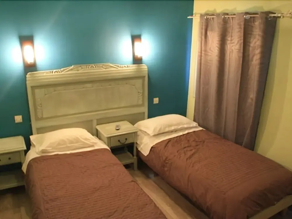 Le Sisley