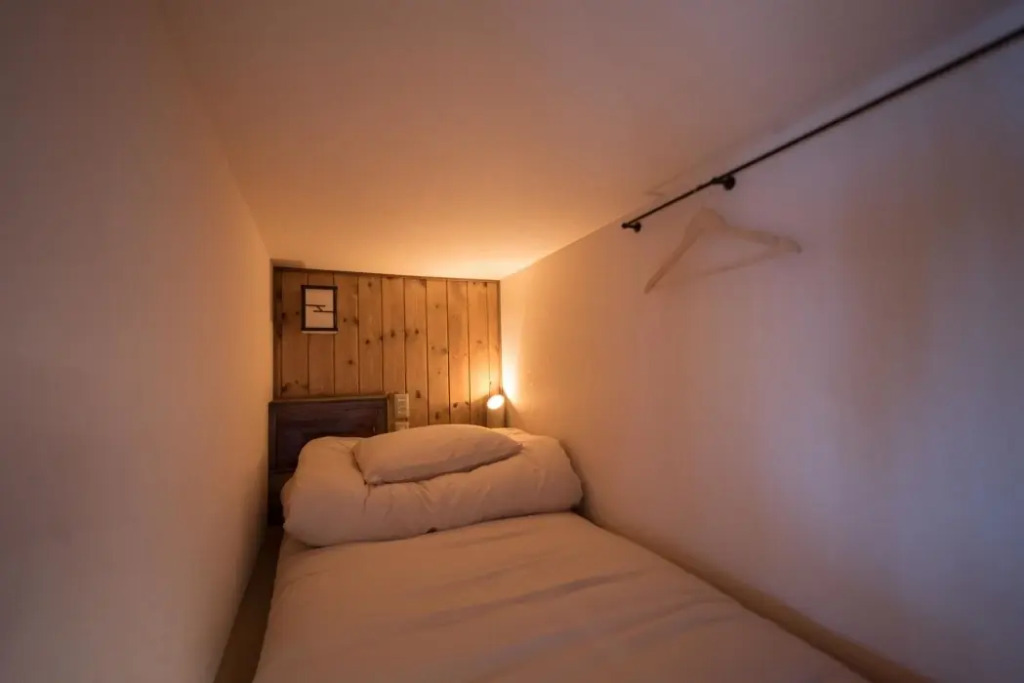 Hostel Knot
