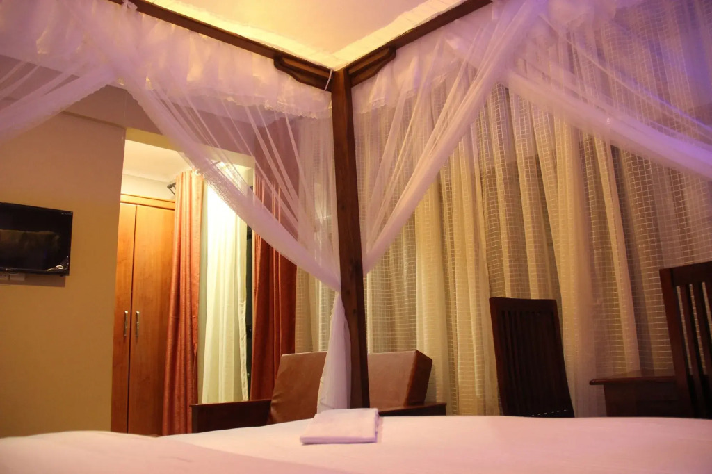 Asmasi Hotels