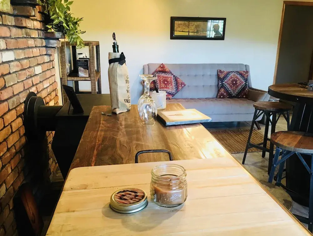 Twin Rock Bed and Breakfast and Culinary Retreat