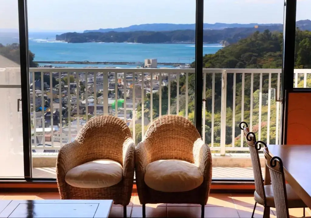 Katsuura Hilltop Hotel & Residence
