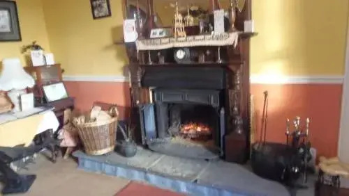 Caheroyn House