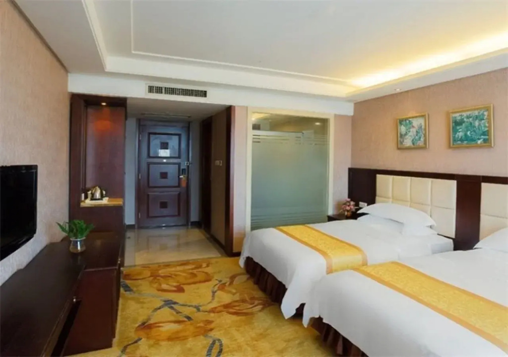 Vienna Hotel Lufeng People Road