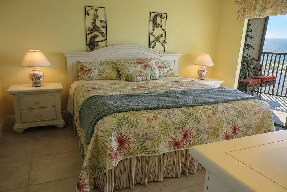 Terra Mar 903 2 Bedrooms 2 Bathrooms Condo