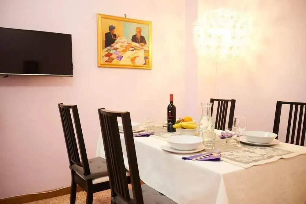 True Colors Apartments Cipro