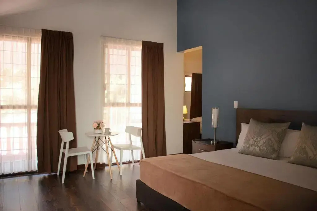 VIAMONTE House Boutique