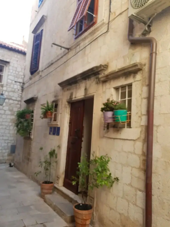 Placeta Apartments & Rooms