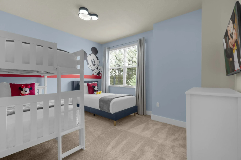 Upstay - Townhouse with Private Pool and Foosball, Clermont