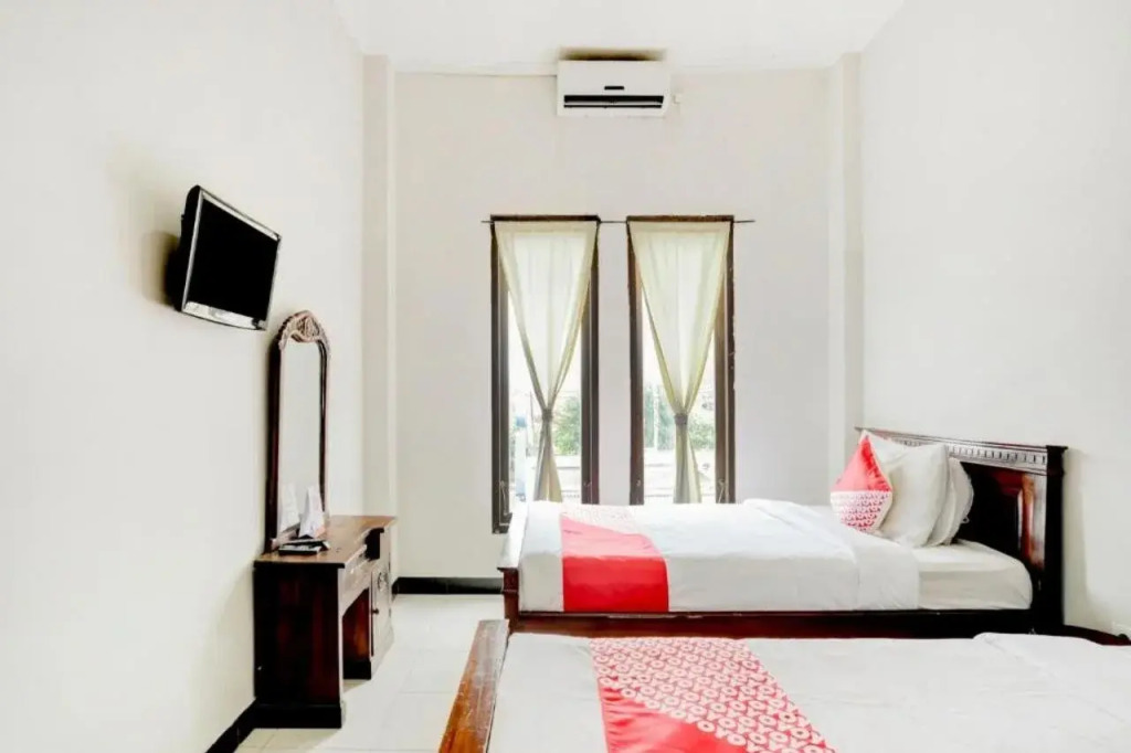 Hotel Warta Dua