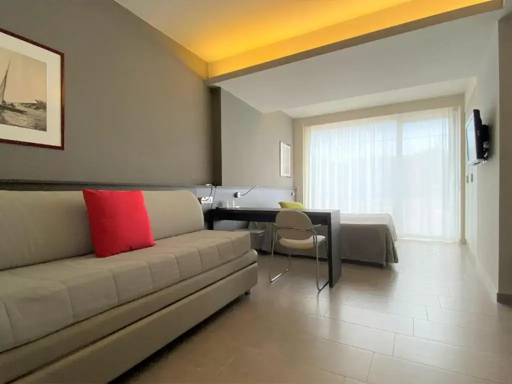 Hotel Tirreno