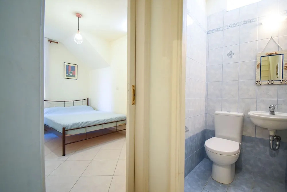 Areos Galaxy Apartments With Beach View