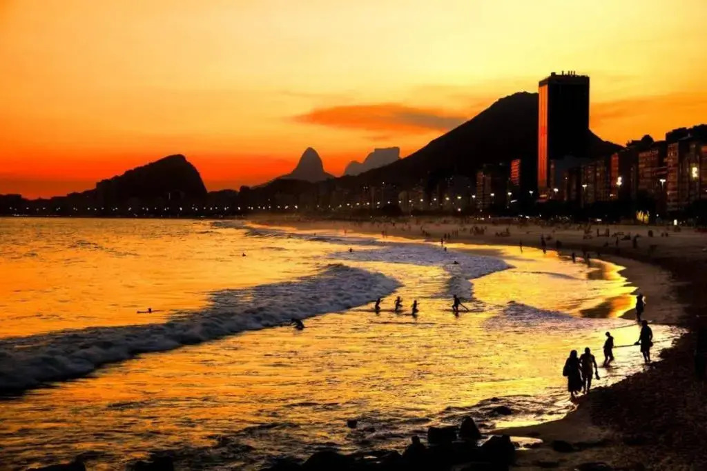 Charmoso Apartamento Leme/copacabana