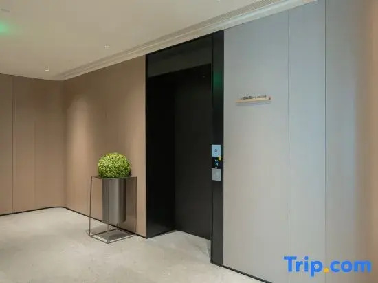 JI Hotel (Wulong North Road by Laiyang Municipal Government)