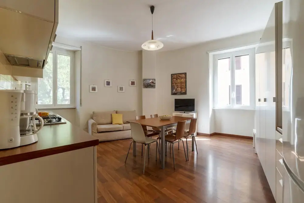 Spacious and comfortable Halldis apartment with four bedrooms