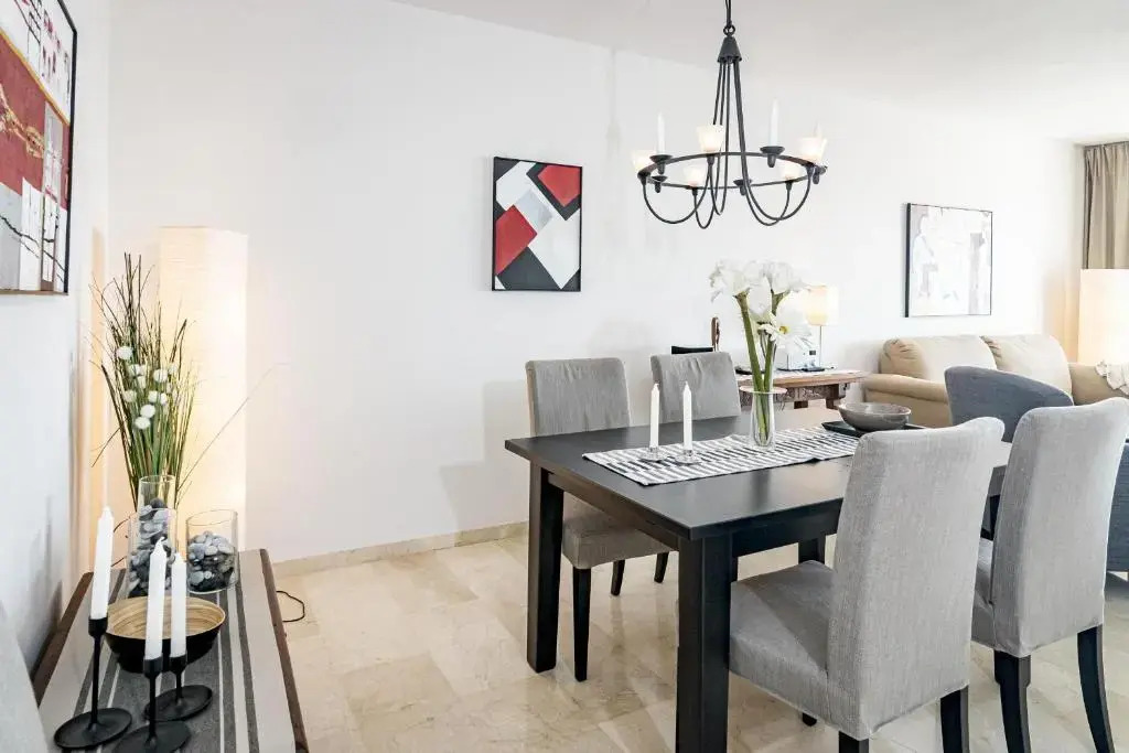 MA2- Sea views, walking distance to Puerto Banus