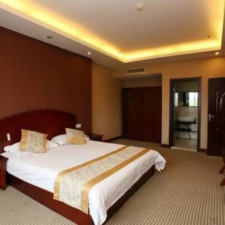 Lanqin Hotel