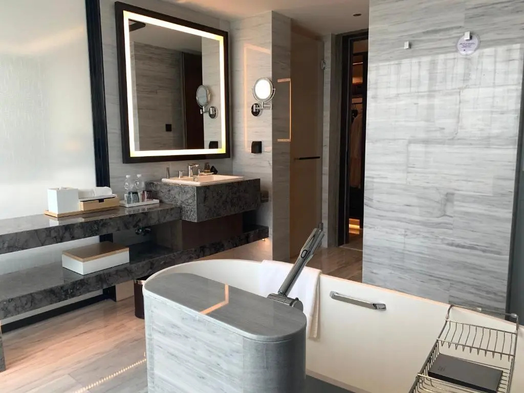 Xuzhou Marriott Hotel Lakeview
