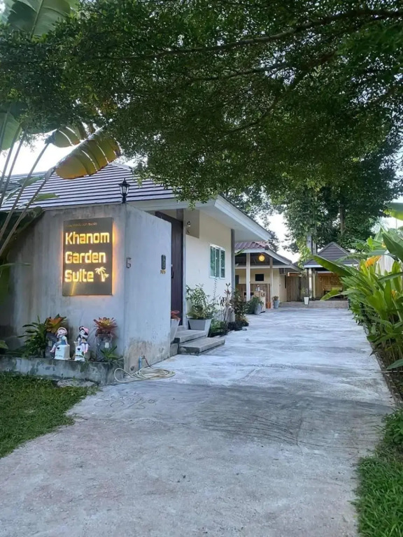 Khanom Garden Suite
