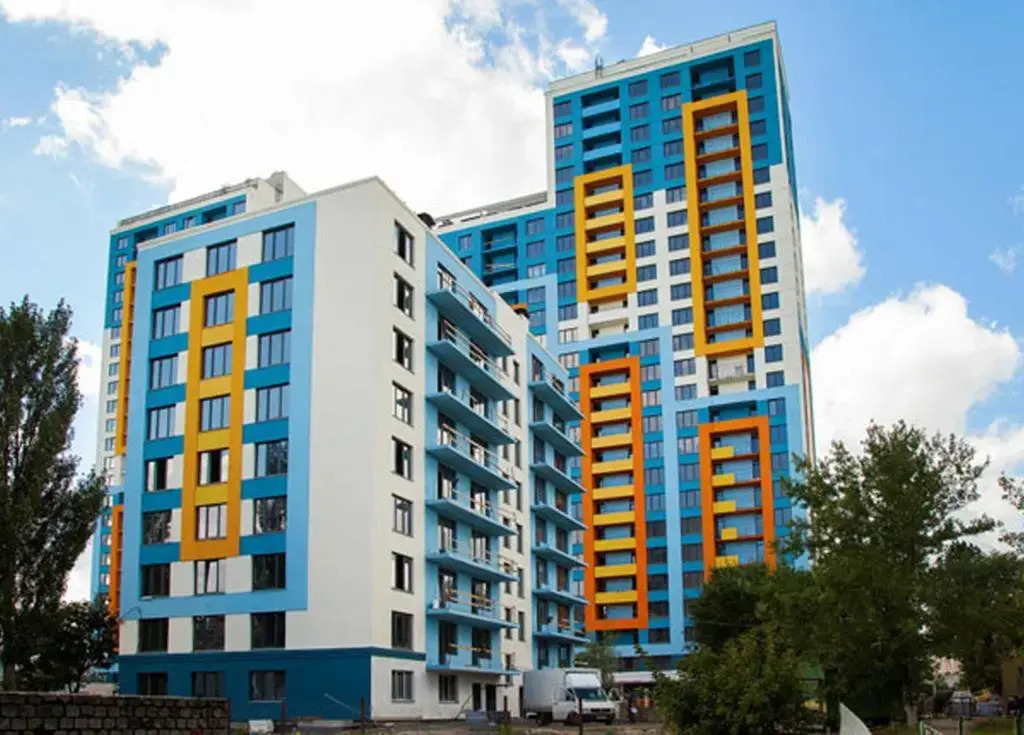 Apartment on Bogatyrskaya 6a