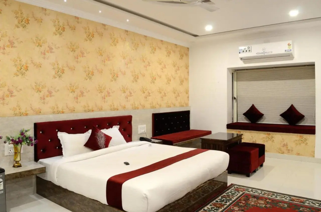 Hotel Ambay Villa Udaipur