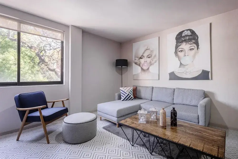 Urban Oasis in Roma - Wifi - Laundry - Sleeps 7