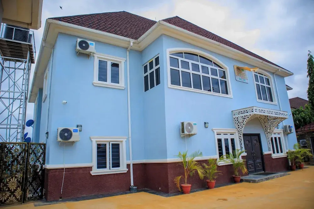 Bethel Hotel and Suites