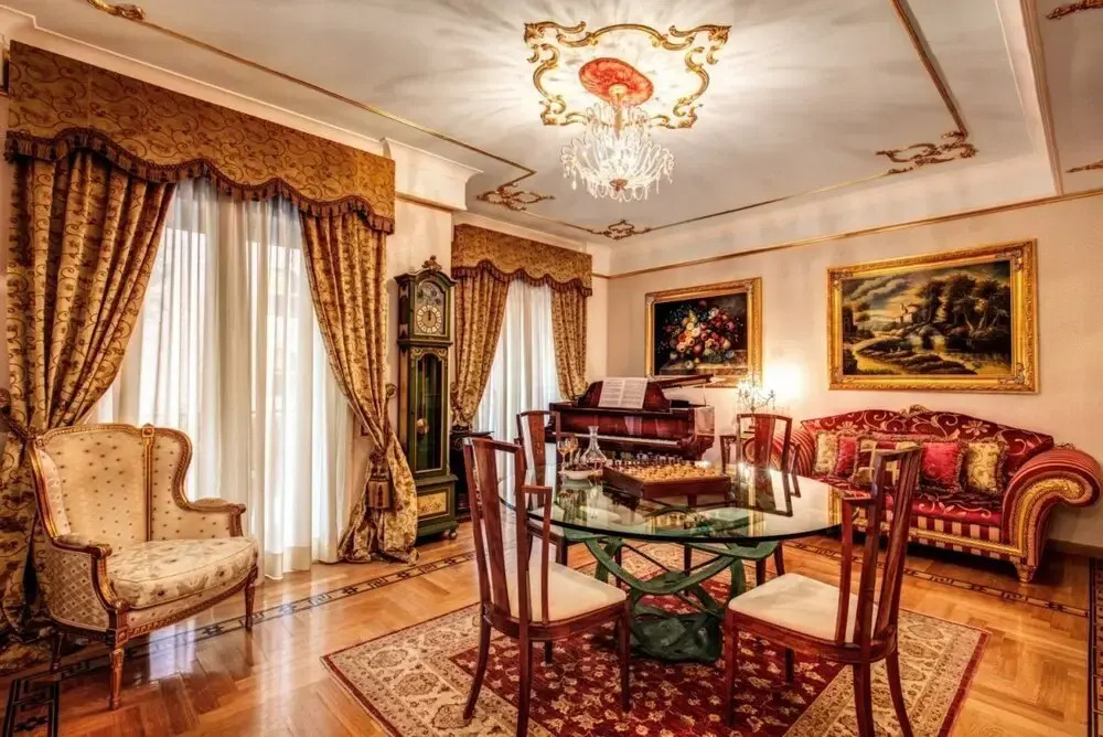 Domus Vittoria - The Luxury Quintessence