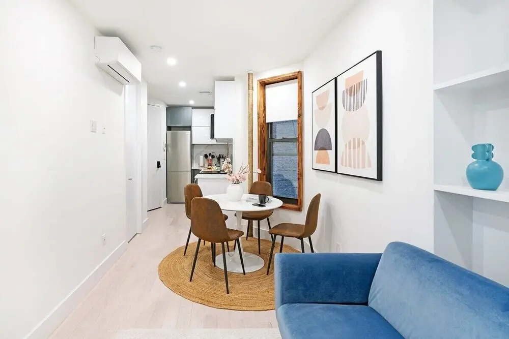 48 Midtown West Apt