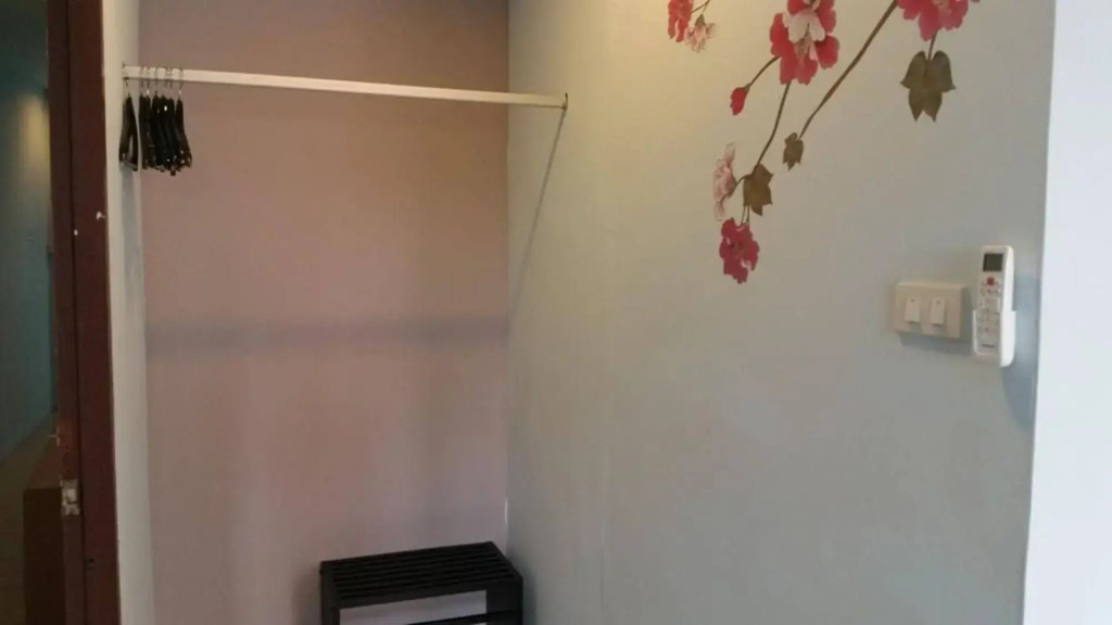 Phuket Blue Hostel