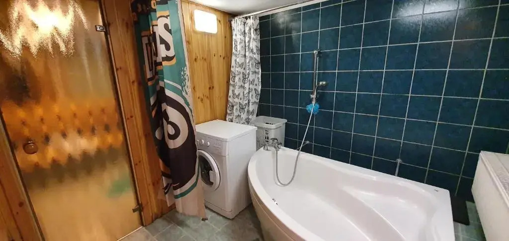 ApartHotel SAVAS 4 Private house with parking