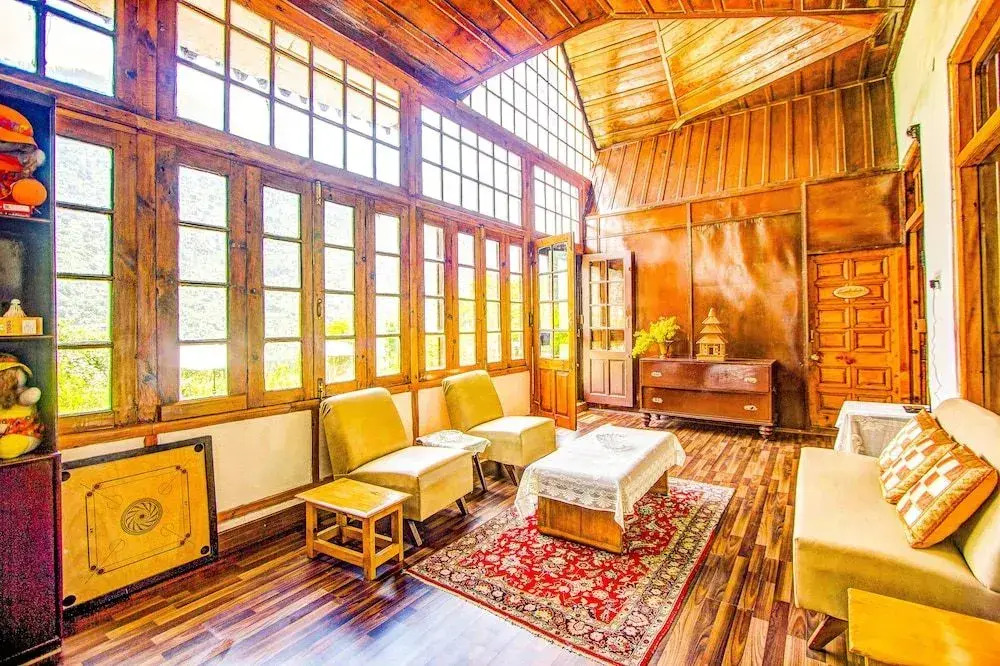 Ramgarh Heritage Villa, Manali, amã Stays & Trails
