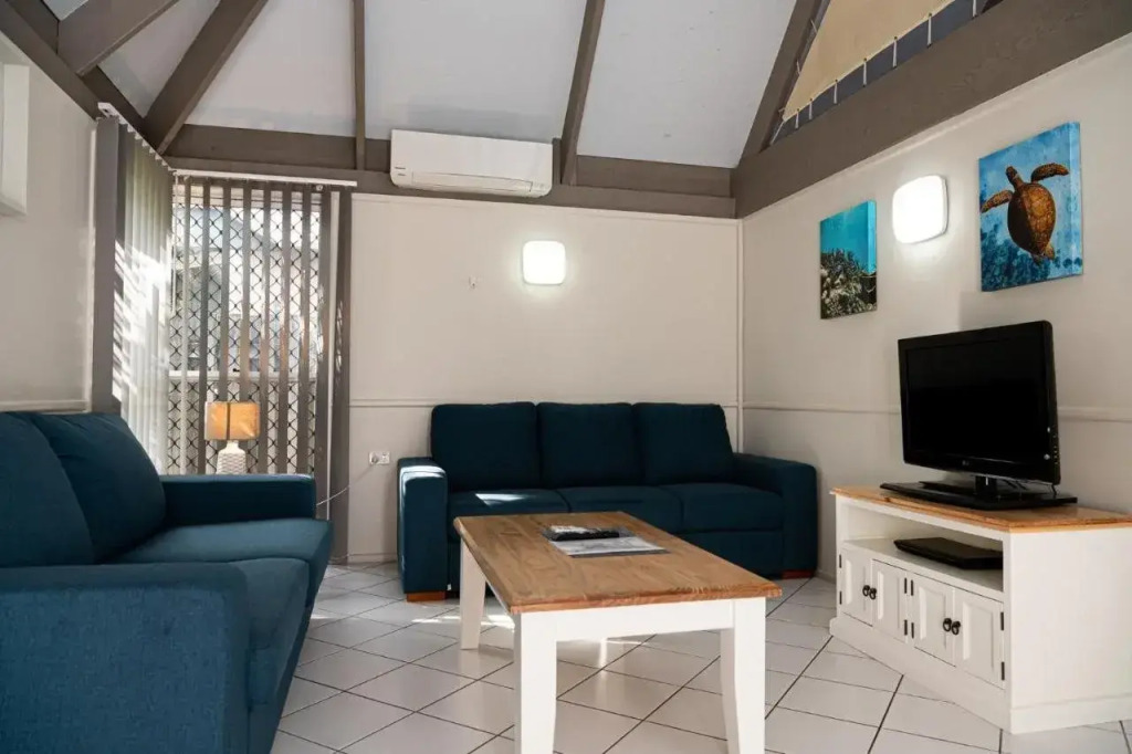Kellys Beach Resort