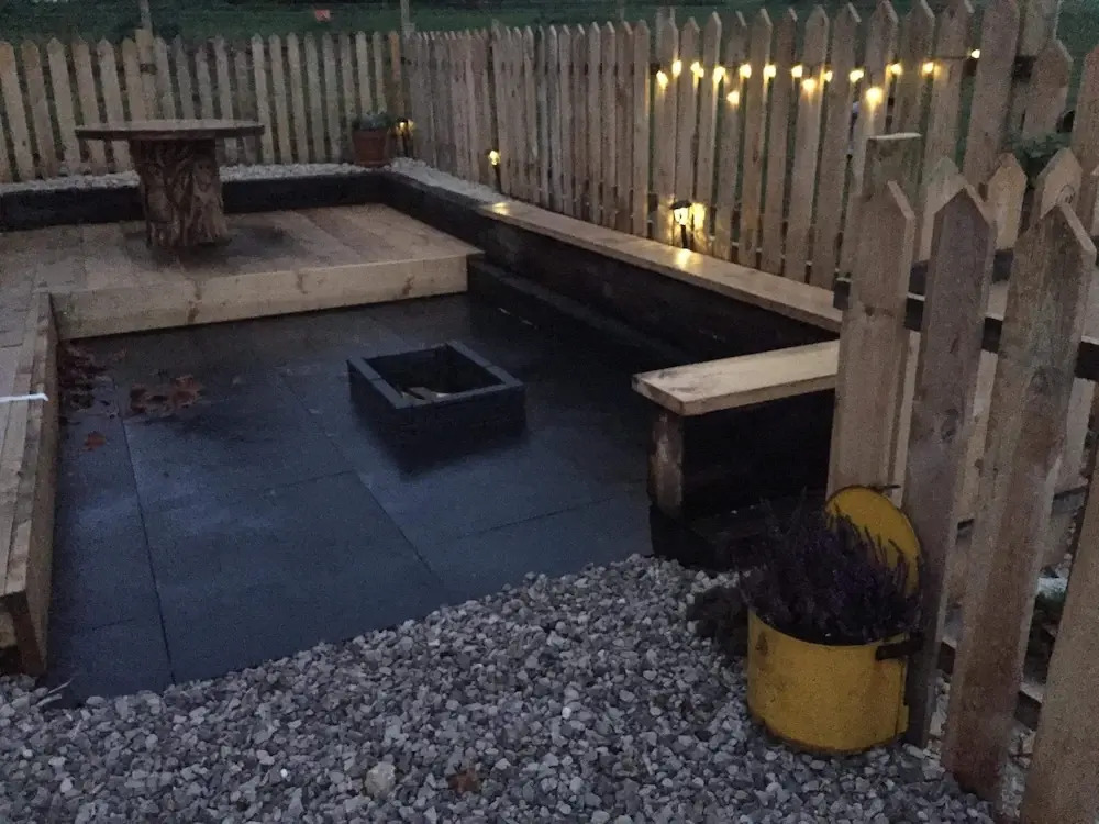 Cosy 1-bed Farm Stay Cabin